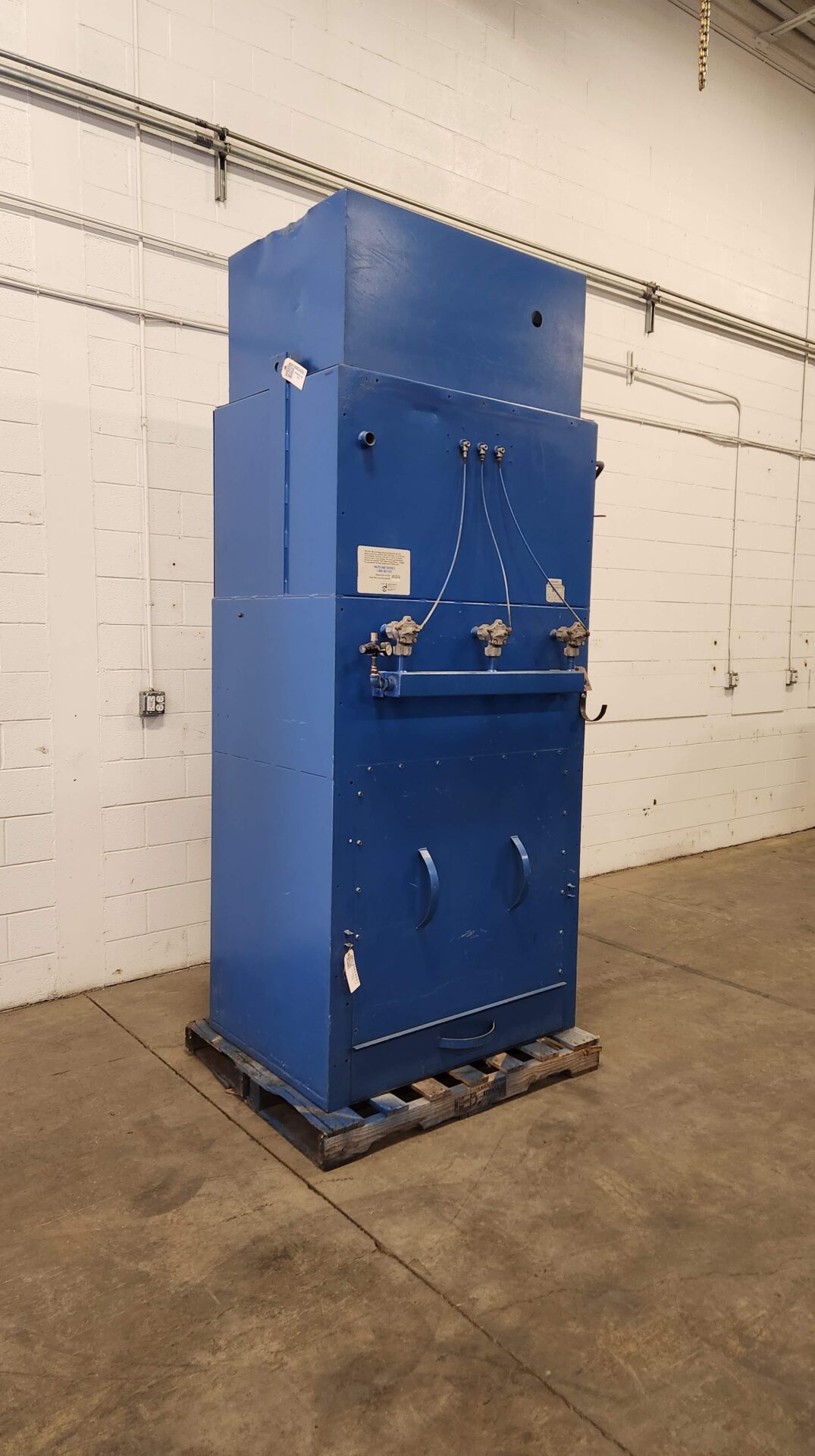 4,500 cfm Donaldson Torit ECB Booth & Backdraft Dust Collector AM24591 ...