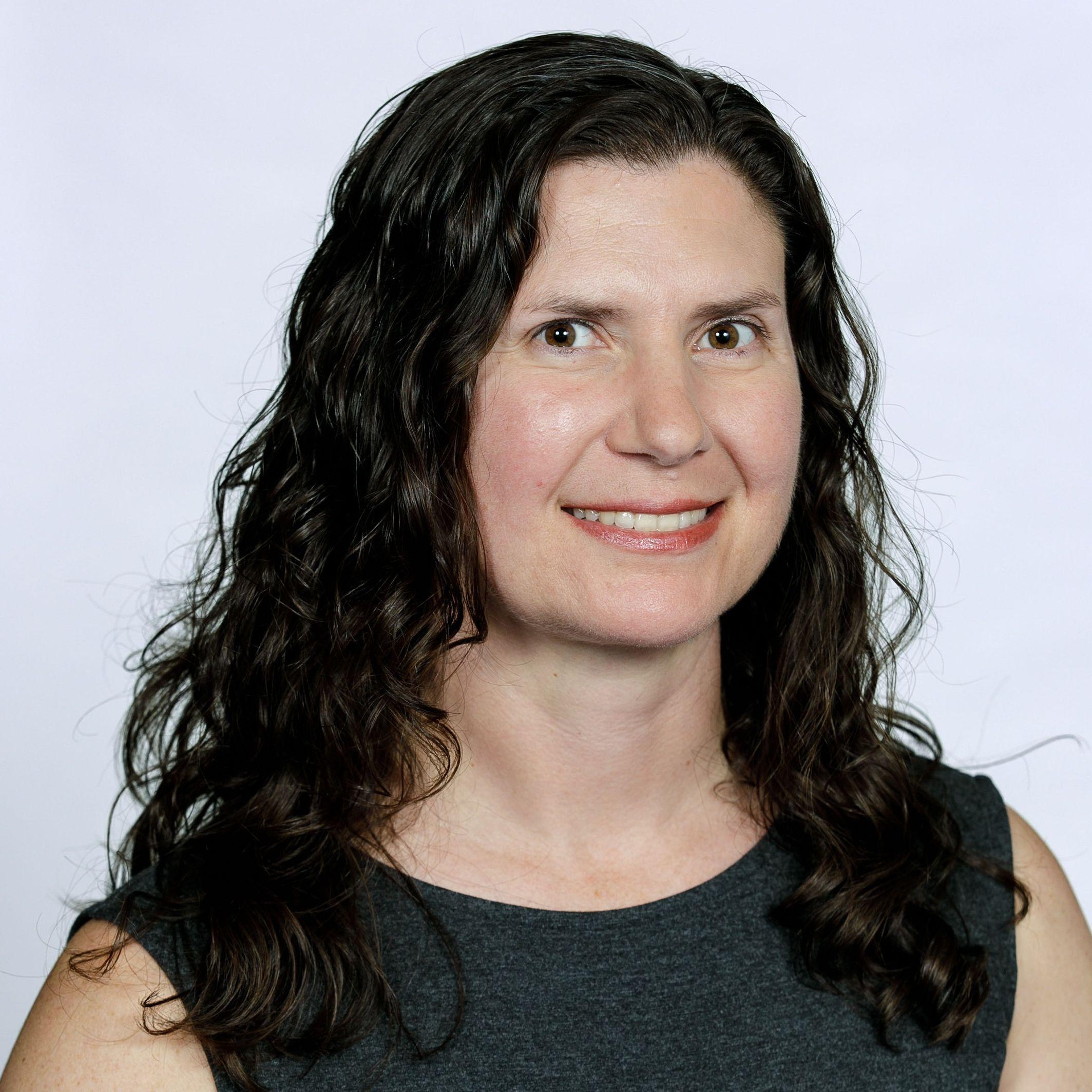Caitlin Bell