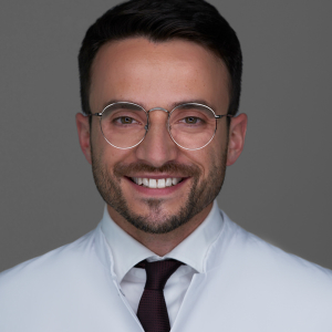 Dr. Tarek Al-Malat