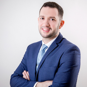 Dr. Ali Arnaout