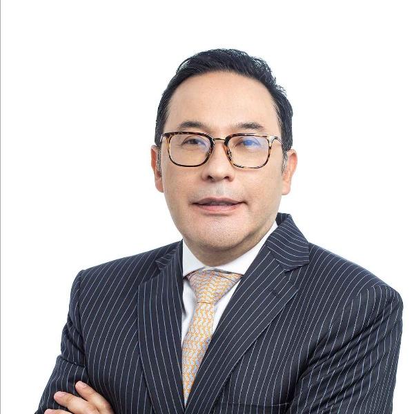 Dr. Ernesto Barbosa