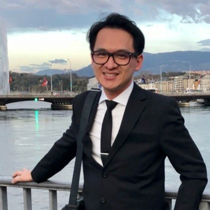 Dr. Wongwarit Boonsiripiyachok