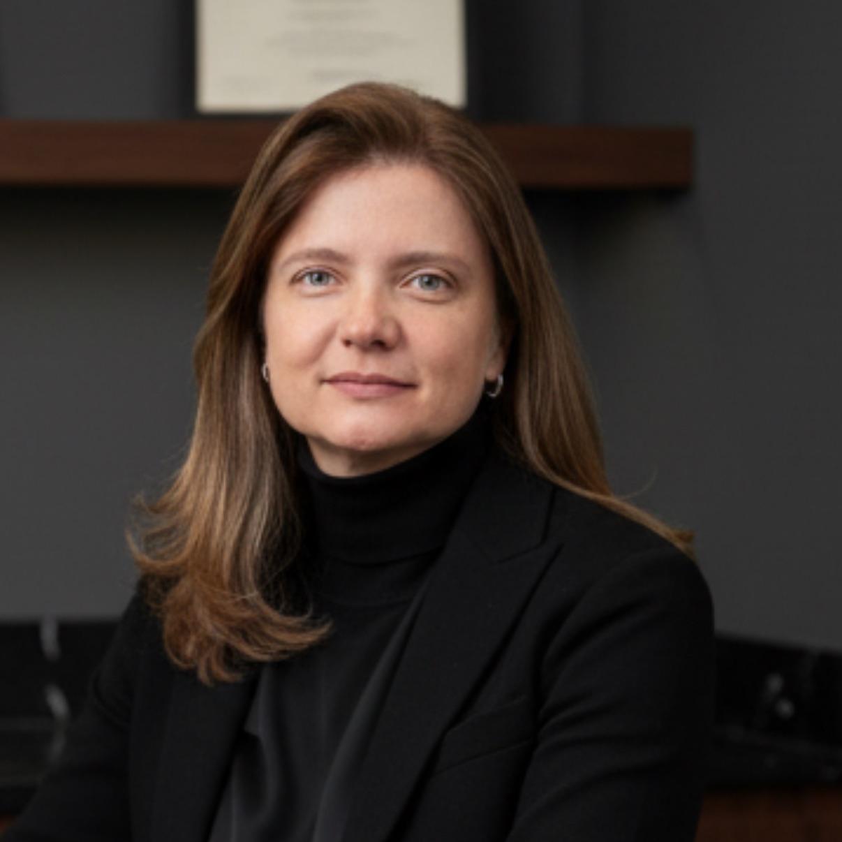 Dr. Anne Groth