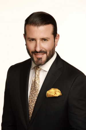 Dr. Juan Pablo Menendez Zavala