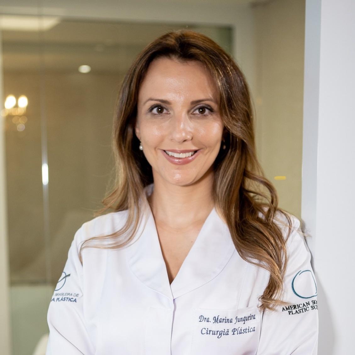 Dr. Marina Junqueira