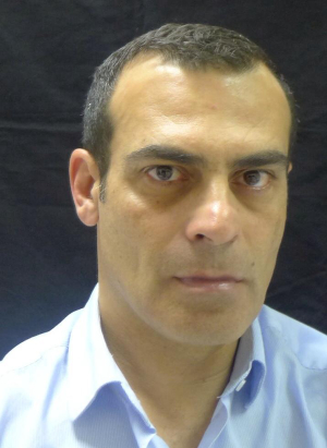 Dr. Andreas Mallouris