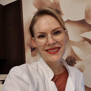 Dr. Anna-Stiina Merilainen
