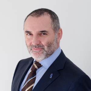 Dr. Jose Luis Vila-Moriente