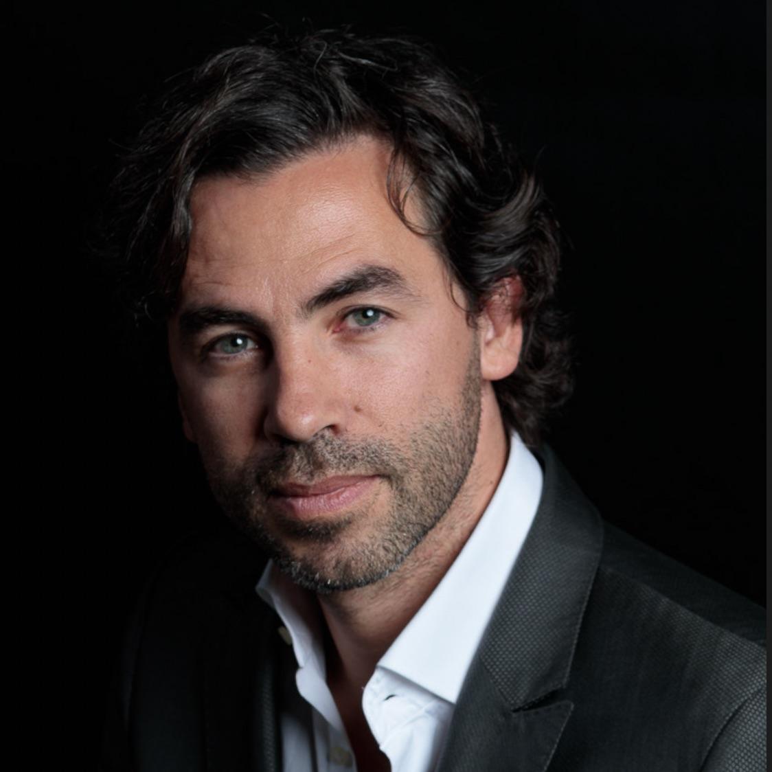 Dr. Jose Carlos Neves