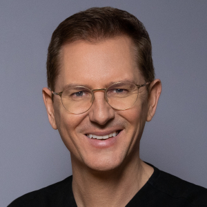 Dr. Niklas Noack