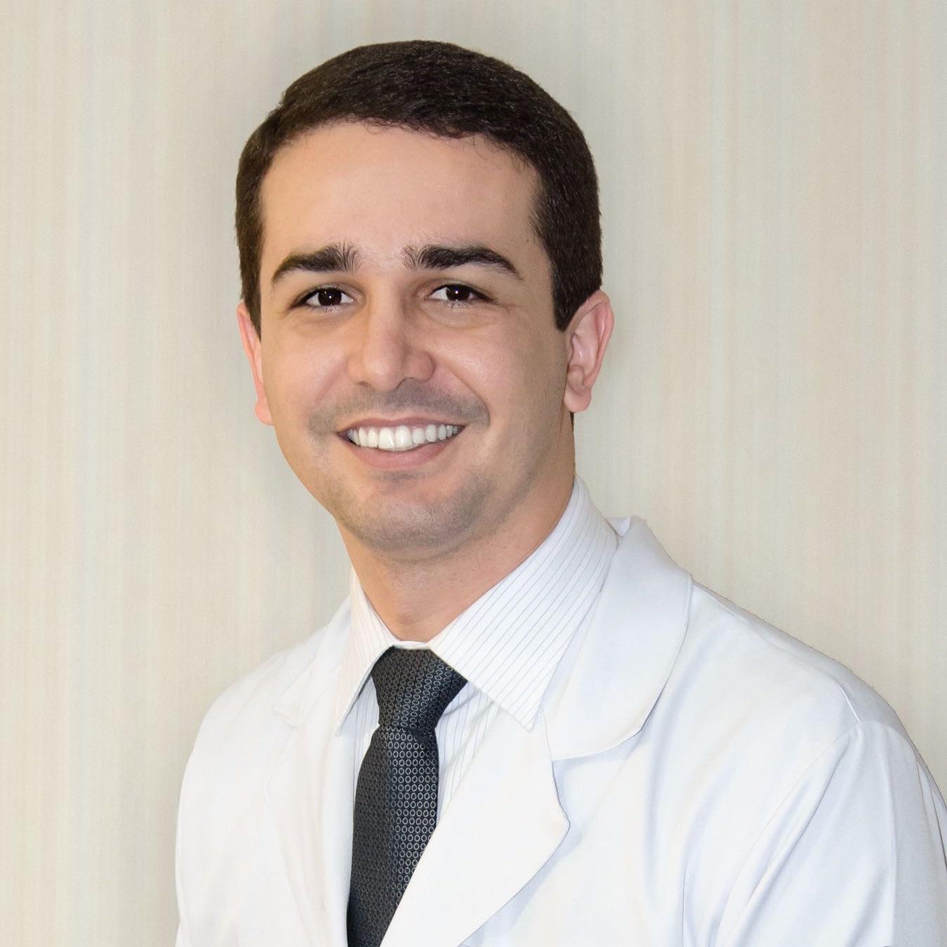 Dr. Rodrigo Rosique