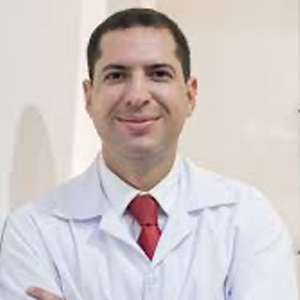 Dr. Pablo Solis-Chaves