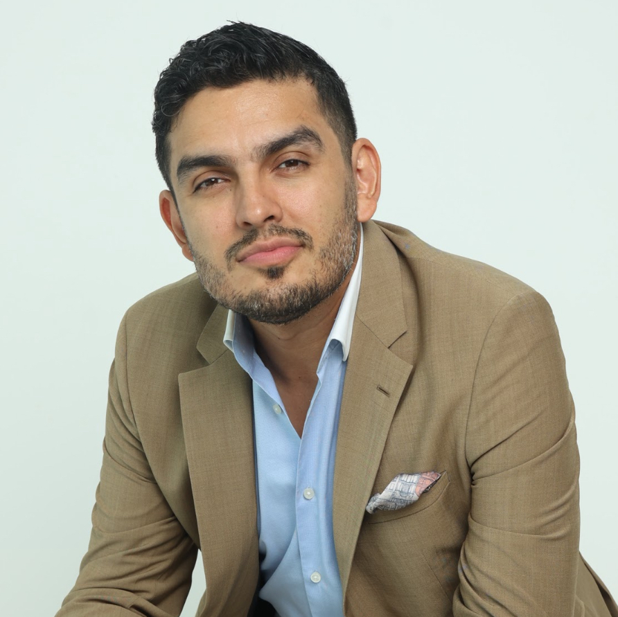 Dr. Javier Soto