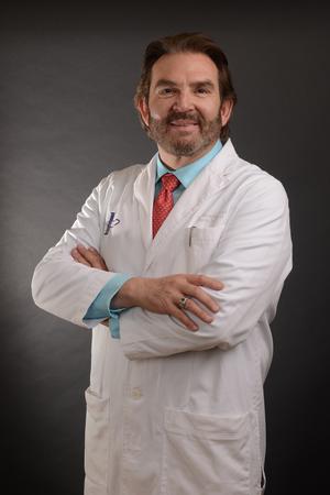 Dr. Ricardo Vega