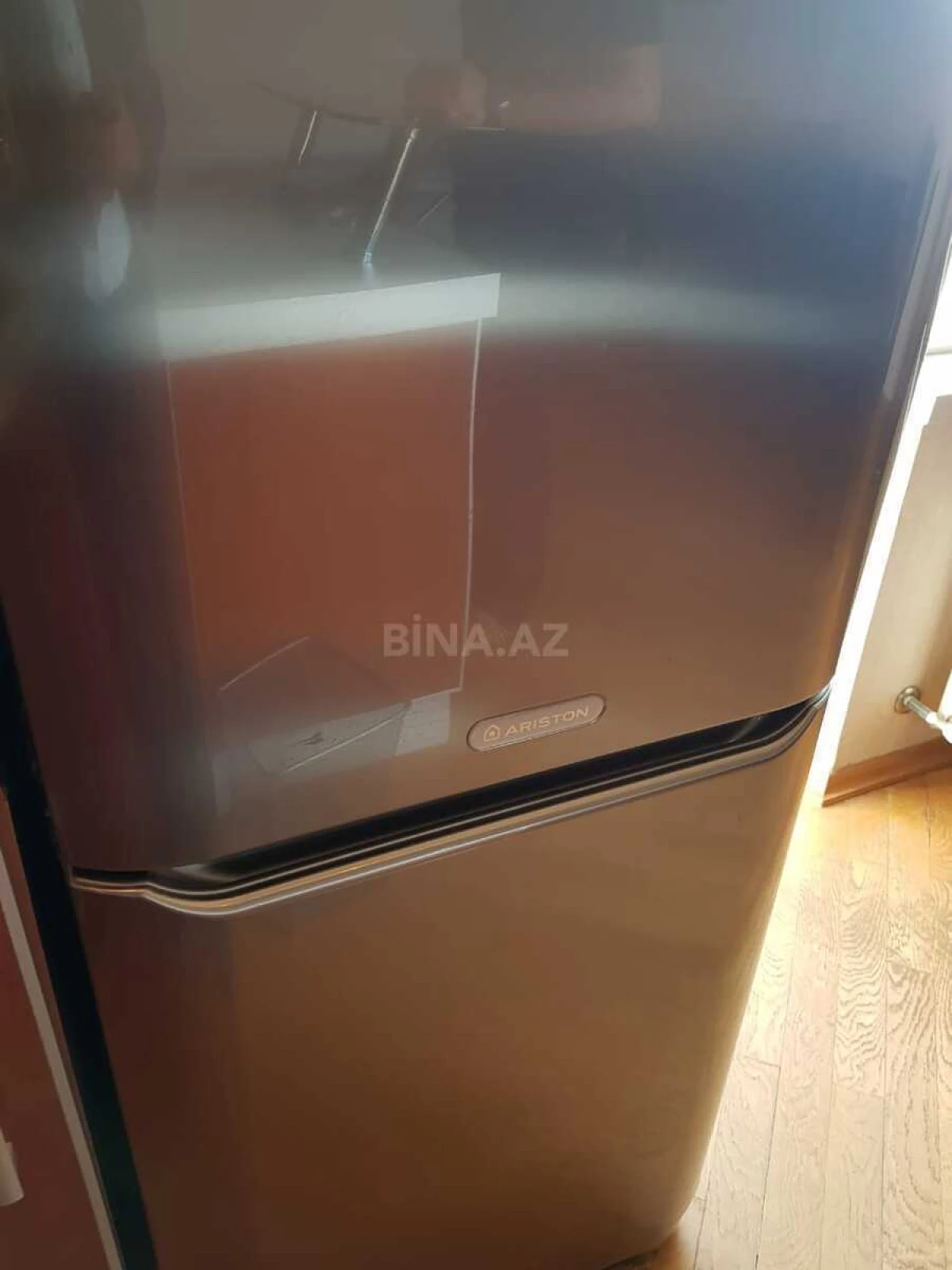 Satılır 3 otaqlı mənzil 136.2 m²