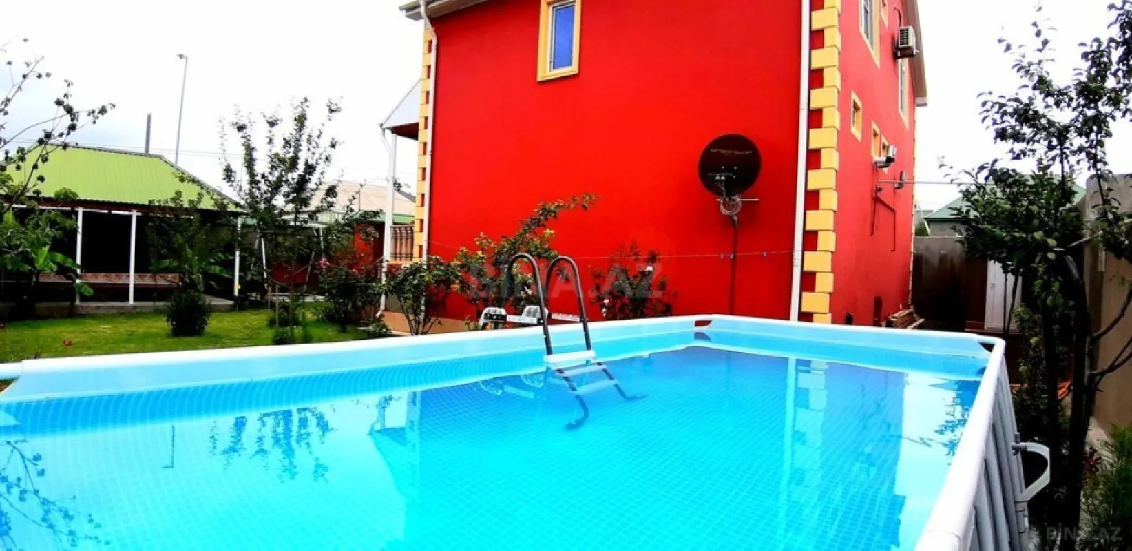 Kirayə verilir 5 otaqlı həyət evi 200 m²