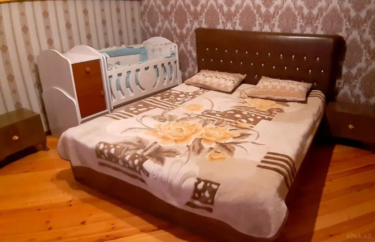 Kirayə verilir 5 otaqlı həyət evi 200 m²