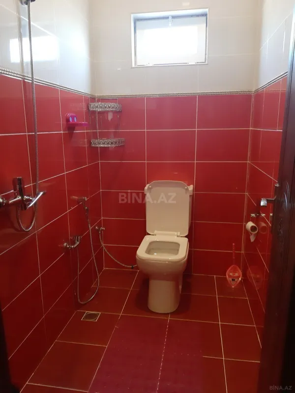 Kirayə verilir 5 otaqlı həyət evi 200 m²