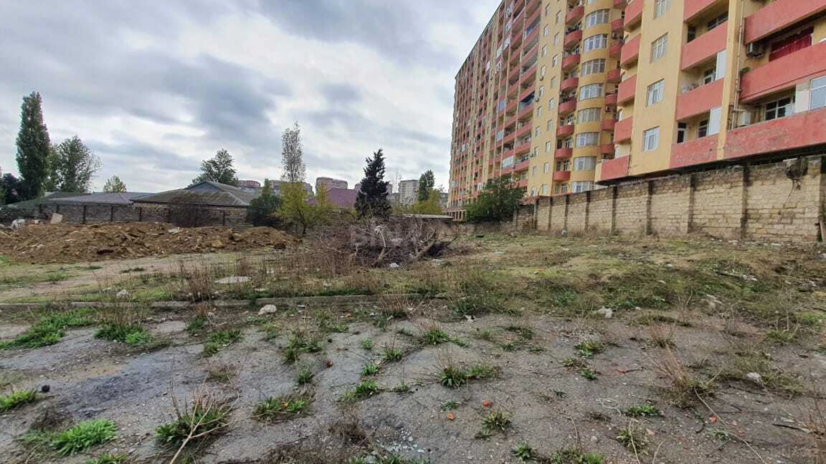 Satılır torpaq sahəsi 37 m²