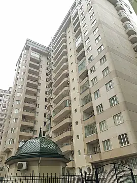 Satılır 4 otaqlı mənzil 206 m² — Bakı 4 otaq 206.00 m²