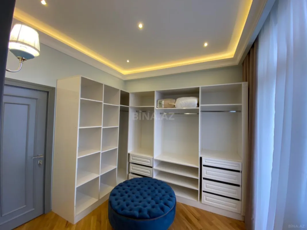 Kirayə verilir 3 otaqlı mənzil 230 m²