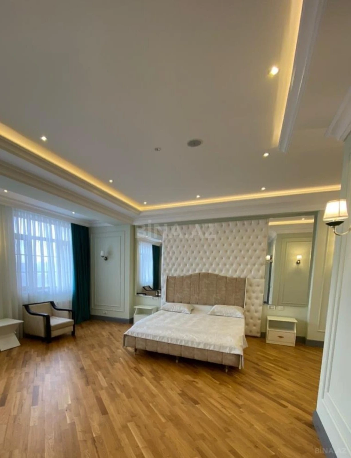 Kirayə verilir 3 otaqlı mənzil 230 m²