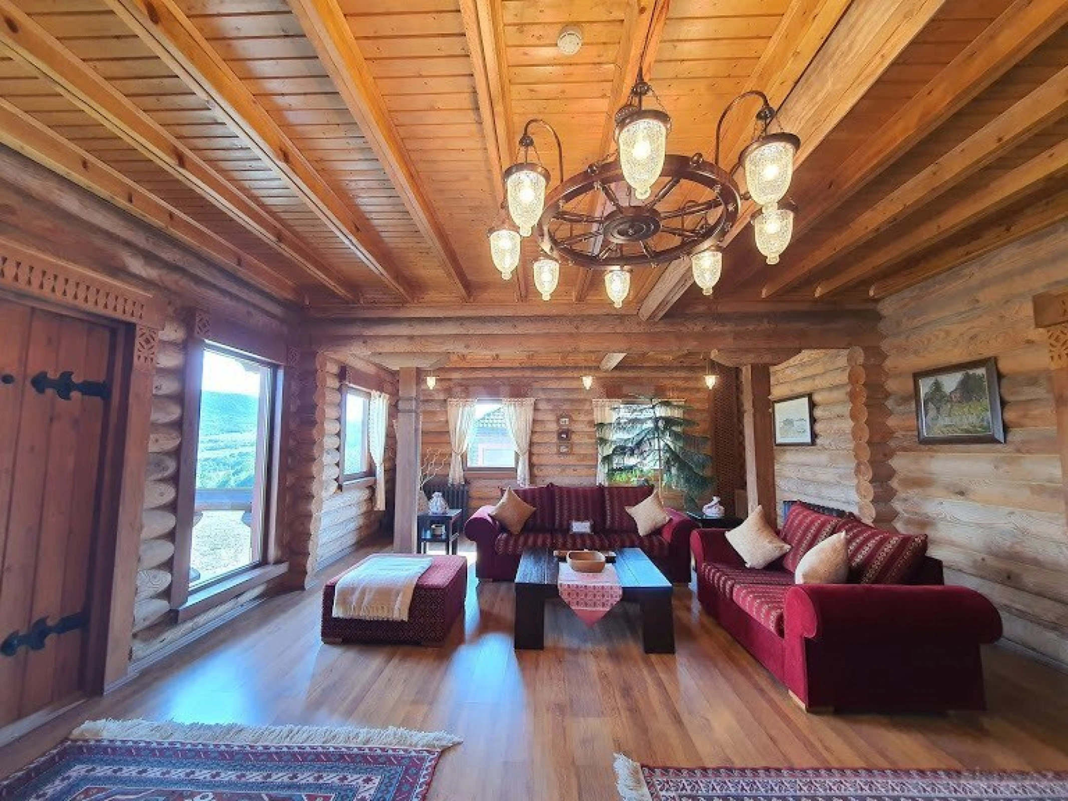 Satılır 6 otaqlı həyət evi 700 m²