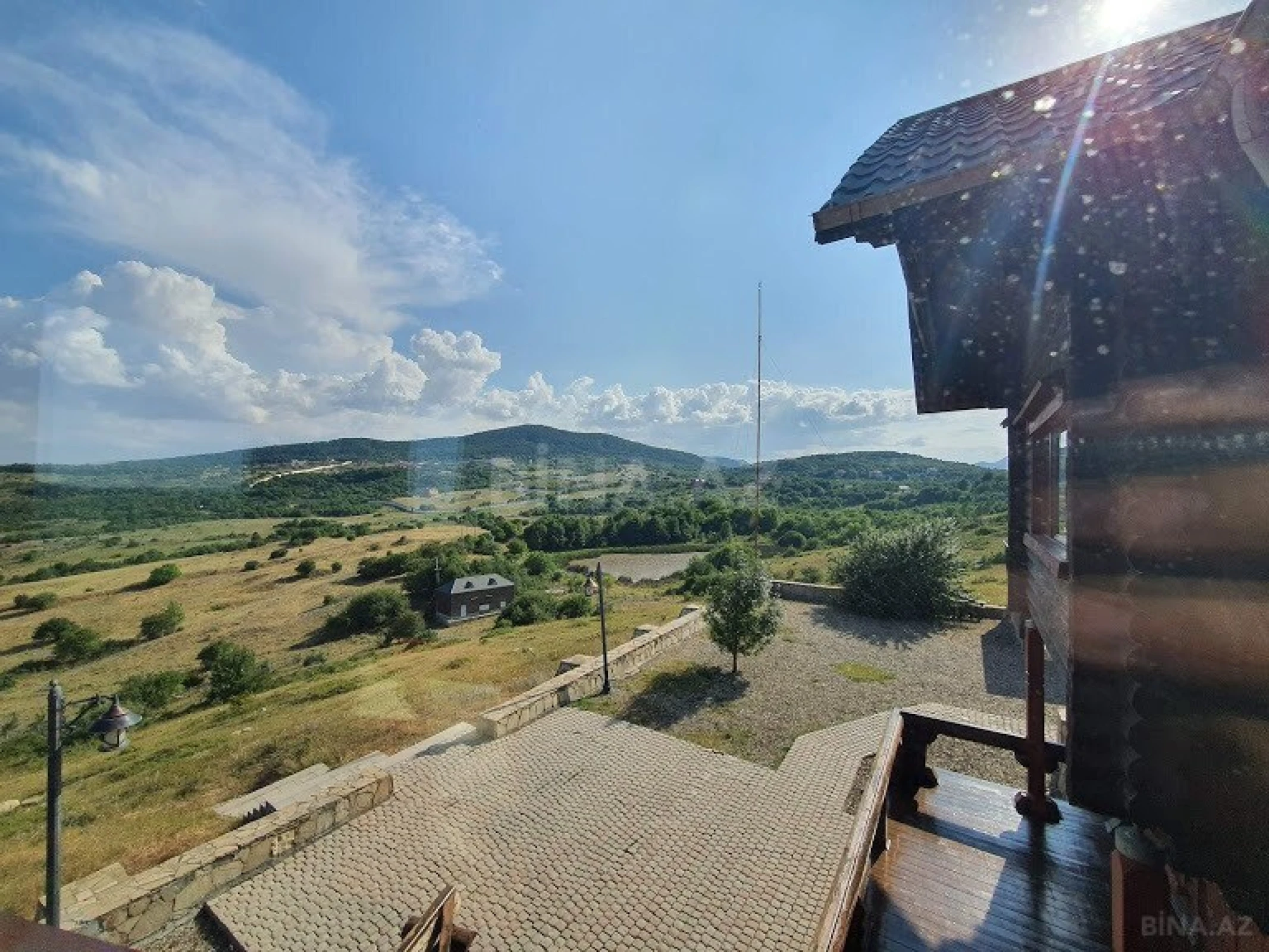 Satılır 6 otaqlı həyət evi 700 m²