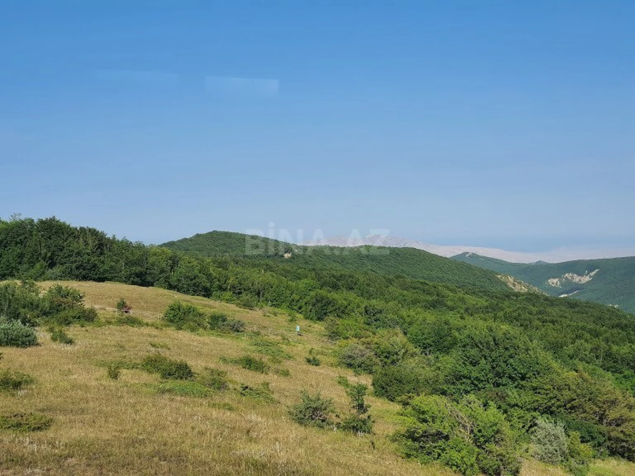 Satılır 6 otaqlı həyət evi 700 m²