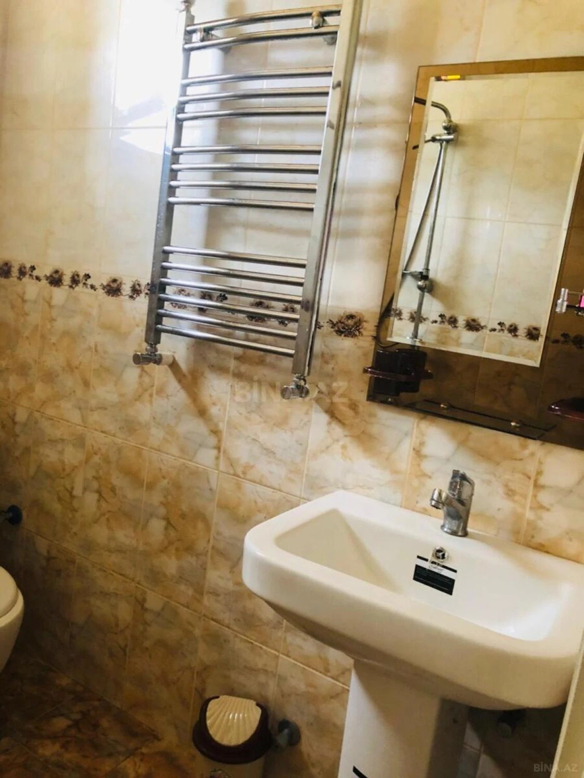 Kirayə verilir 4 otaqlı həyət evi 230 m²