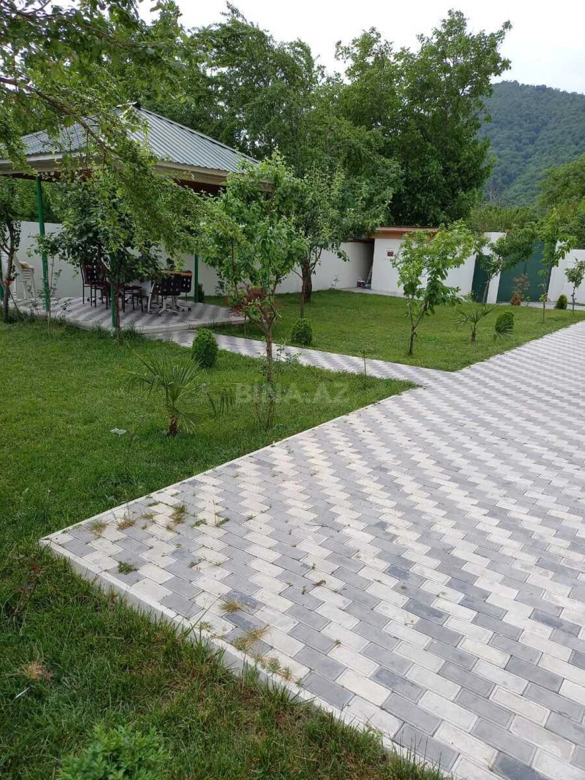 Kirayə verilir 4 otaqlı həyət evi 230 m²