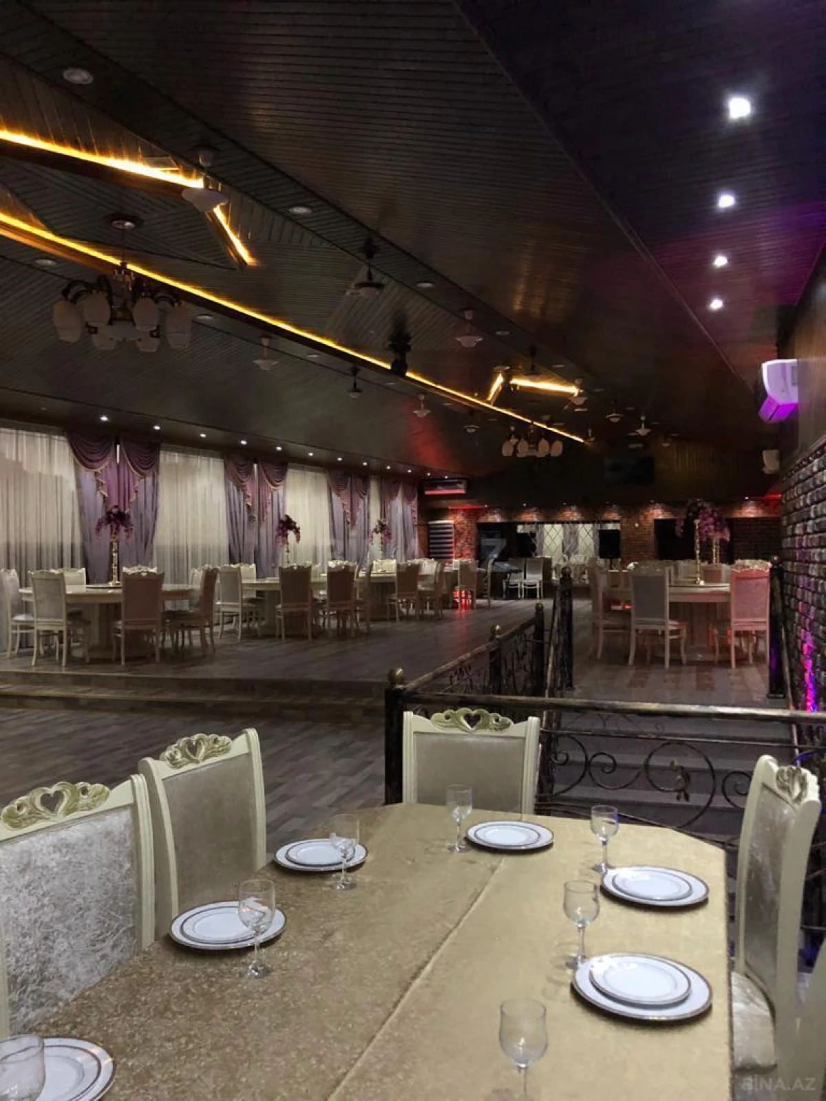 Satılır obyekt 1200 m²