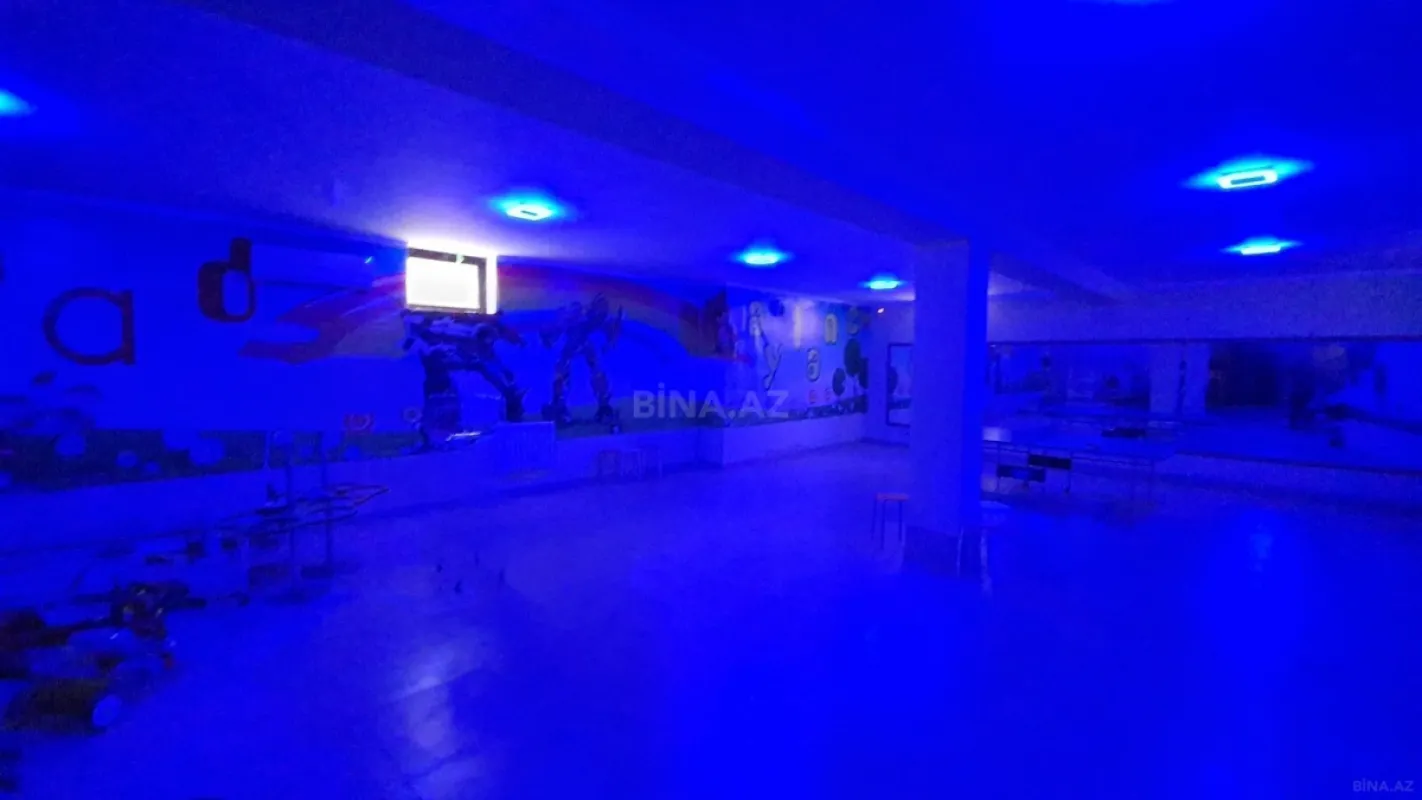 Satılır obyekt 1200 m²