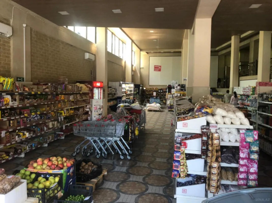 Satılır obyekt 1200 m²