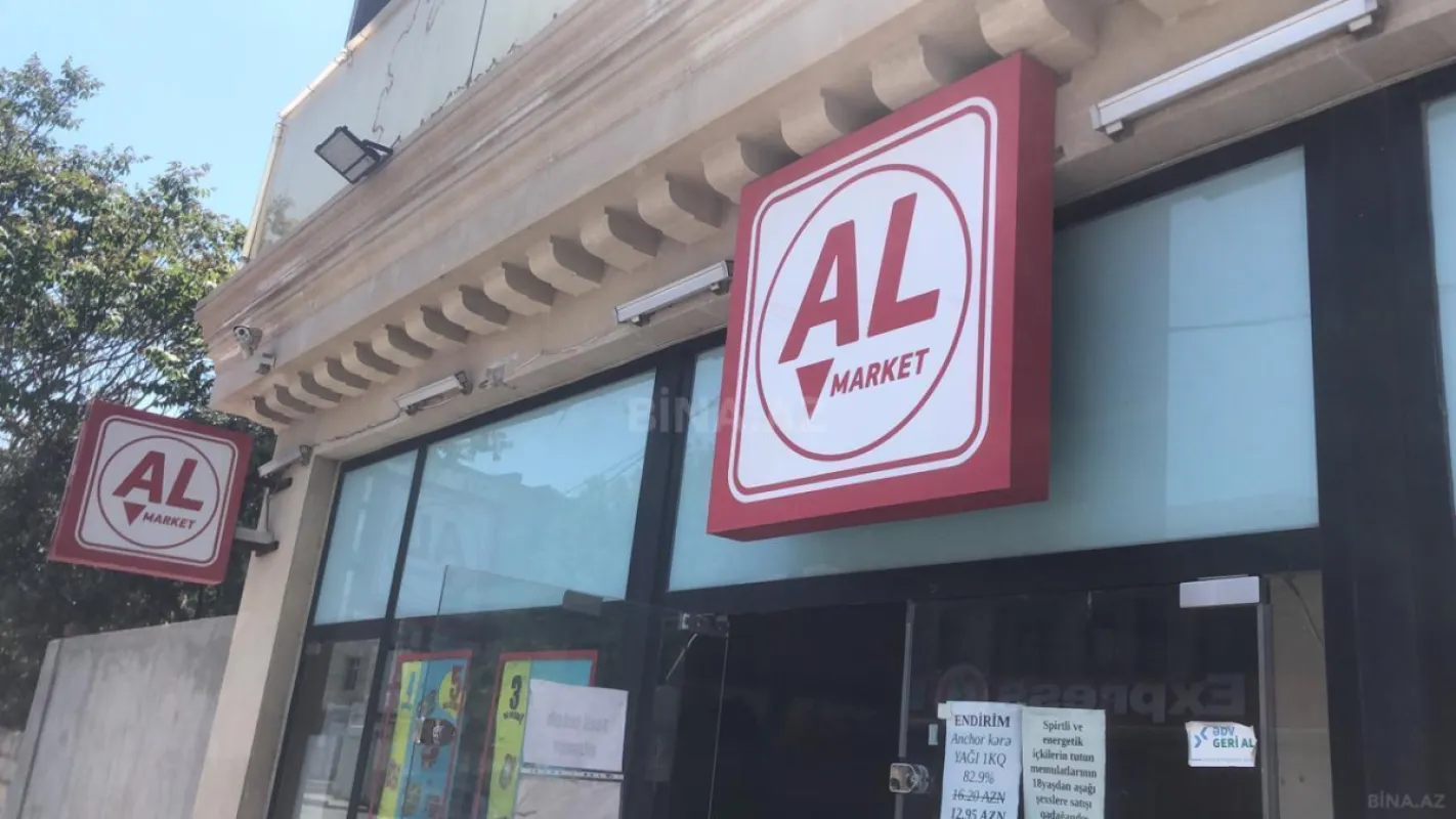 Satılır obyekt 1200 m²