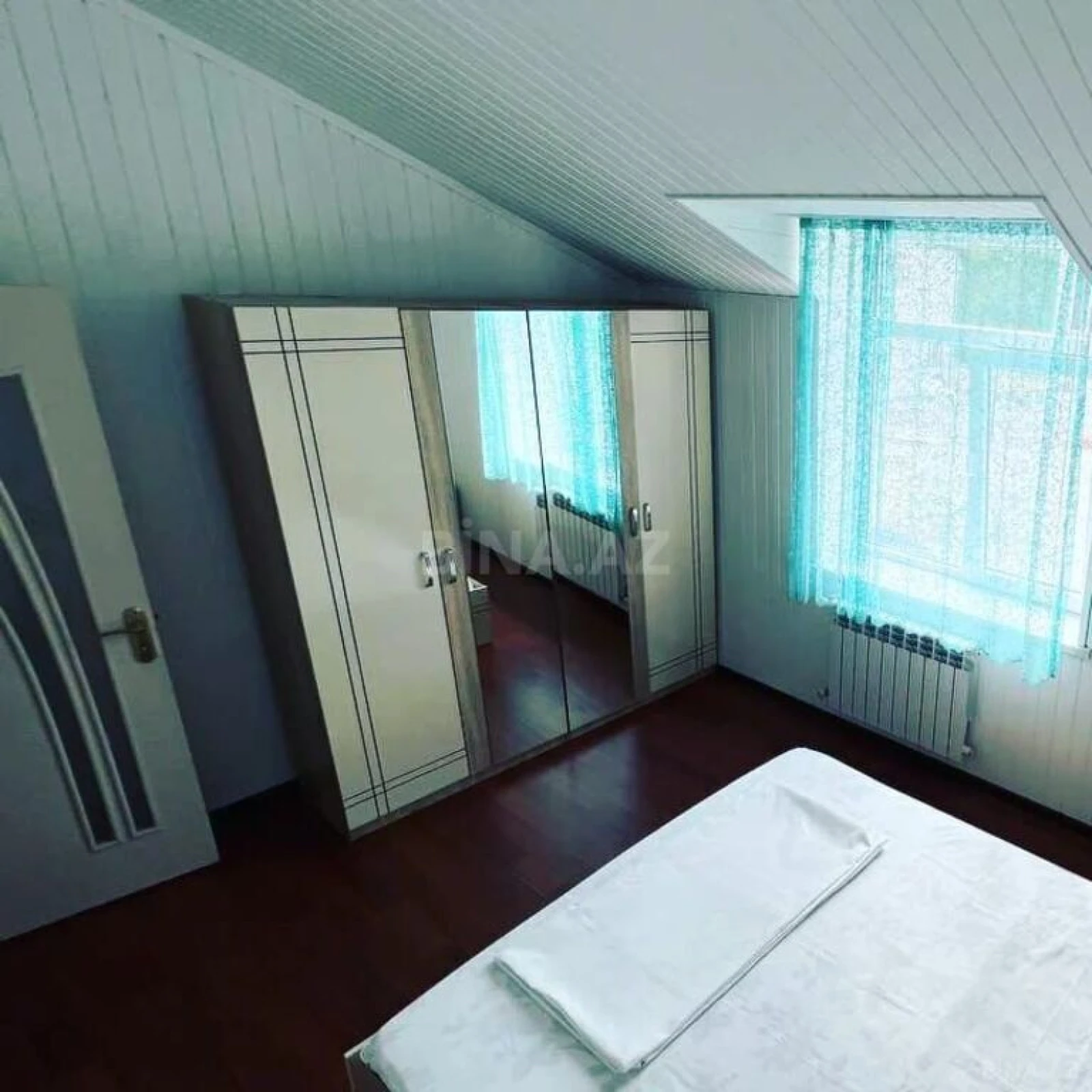 Kirayə verilir 3 otaqlı həyət evi 180 m²