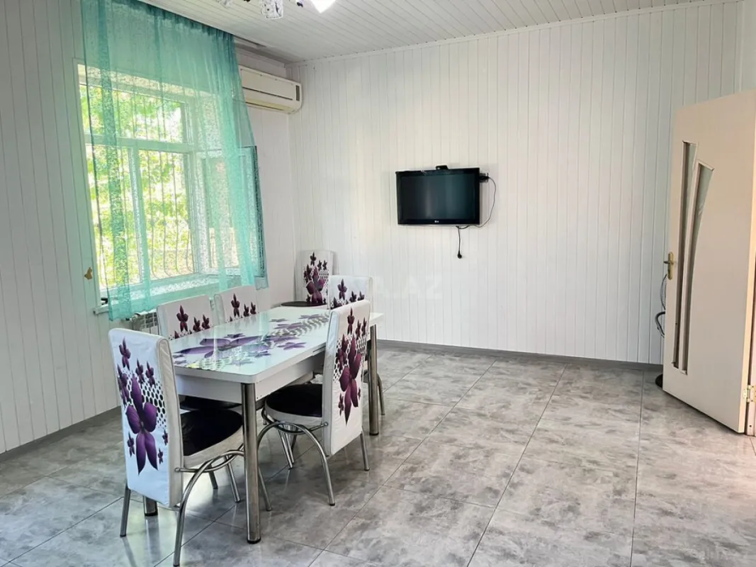 Kirayə verilir 3 otaqlı həyət evi 180 m²