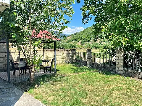 Kirayə verilir 3 otaqlı həyət evi 180 m²