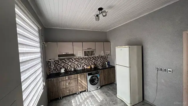 Kirayə verilir 3 otaqlı həyət evi 180 m²