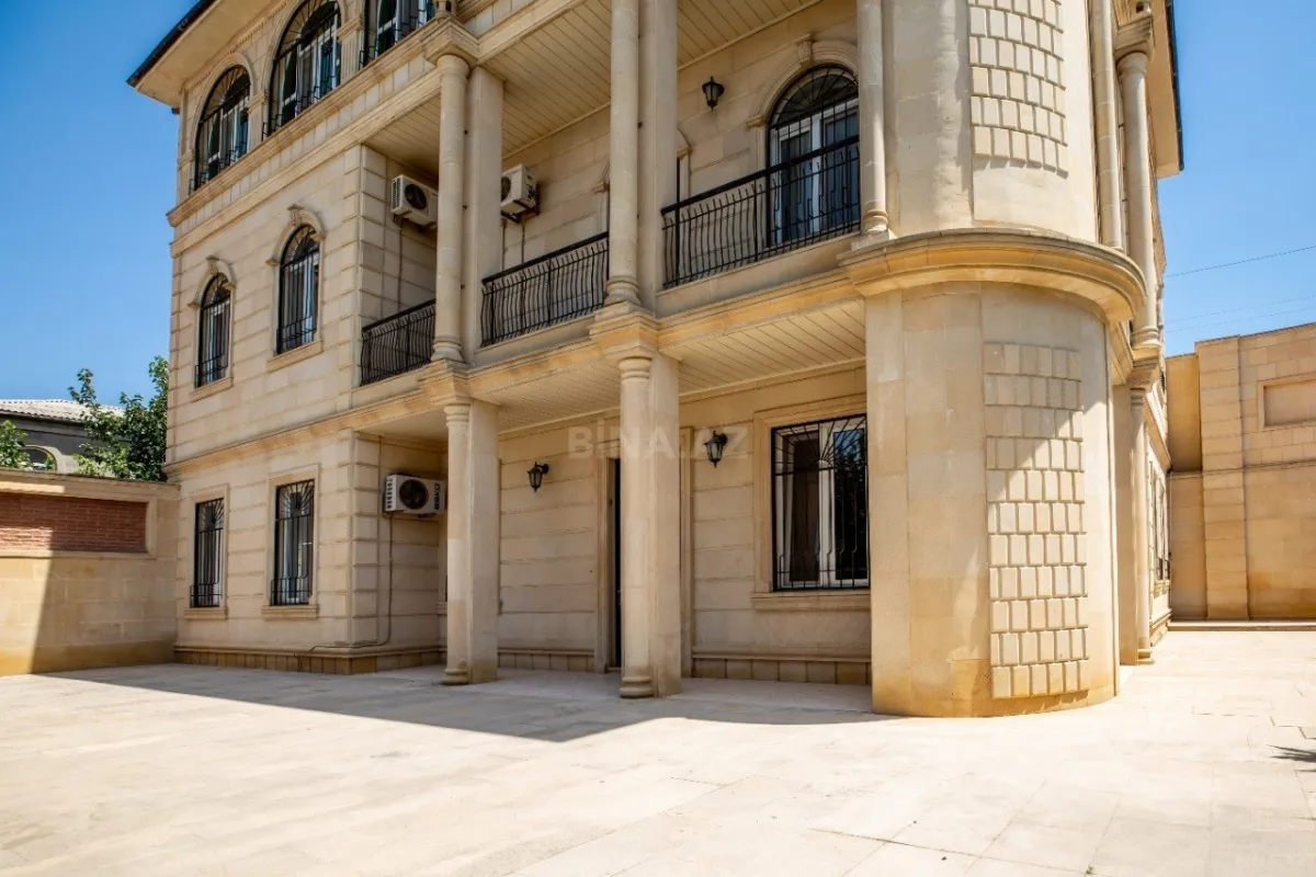 Satılır 6 otaqlı həyət evi 460 m²