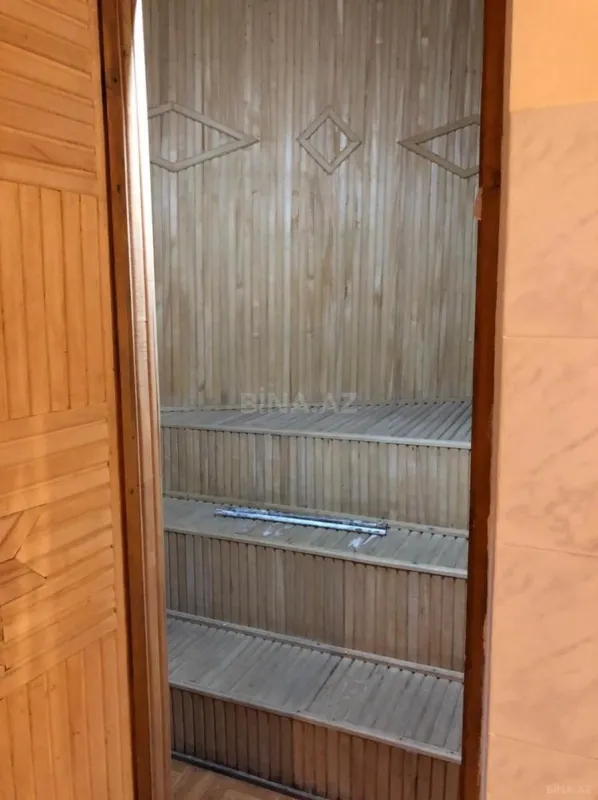 Satılır 6 otaqlı həyət evi 1100 m²