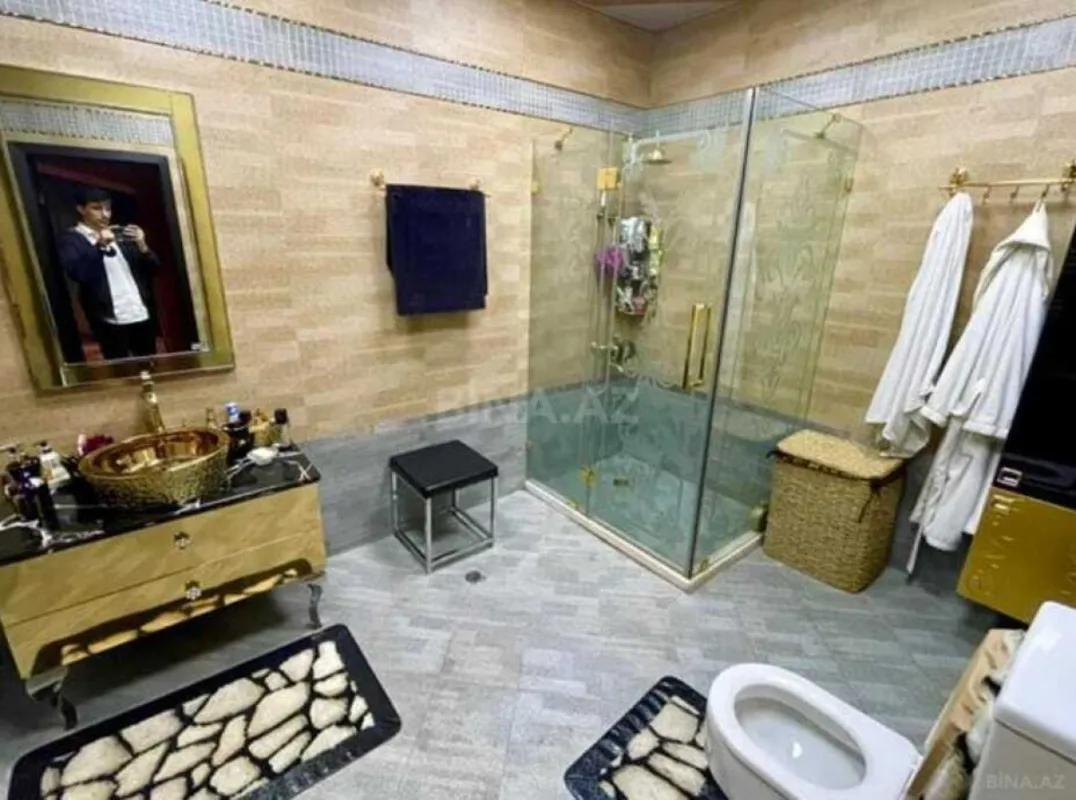 Kirayə verilir 6 otaqlı həyət evi 560 m²