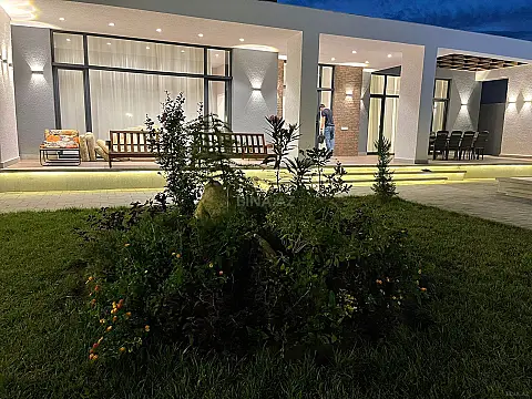 Kirayə verilir həyət evi 280 m²