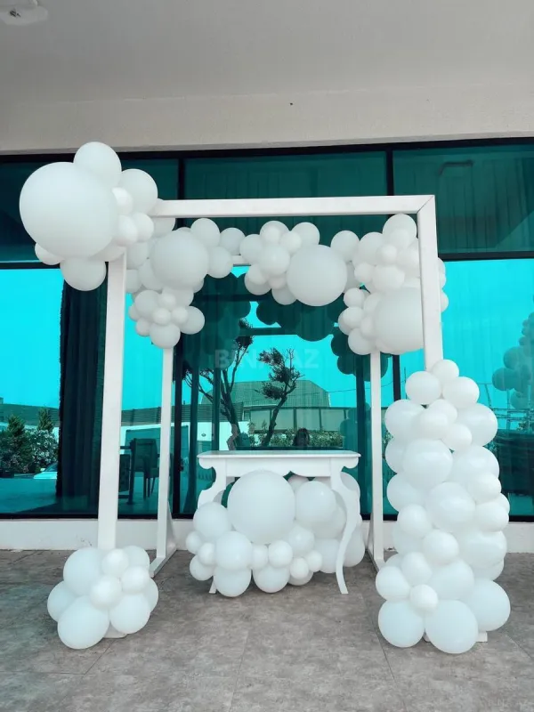 Kirayə verilir 6 otaqlı həyət evi 500 m²