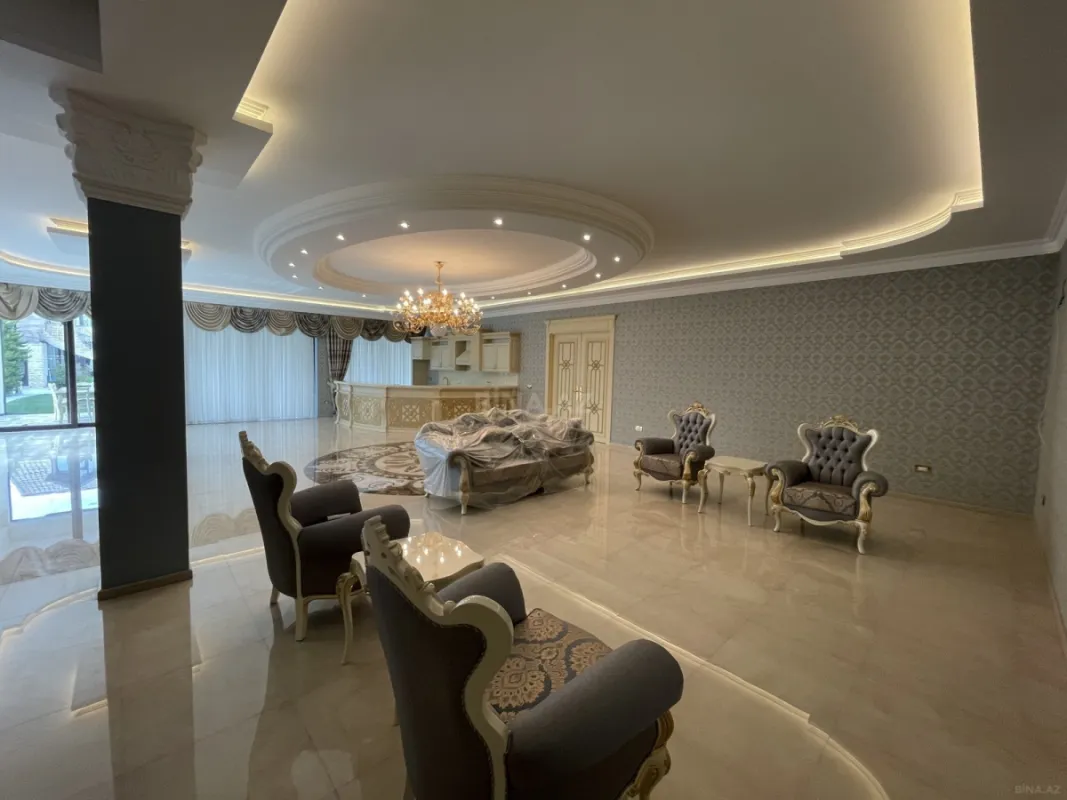 Kirayə verilir 6 otaqlı həyət evi 650 m²