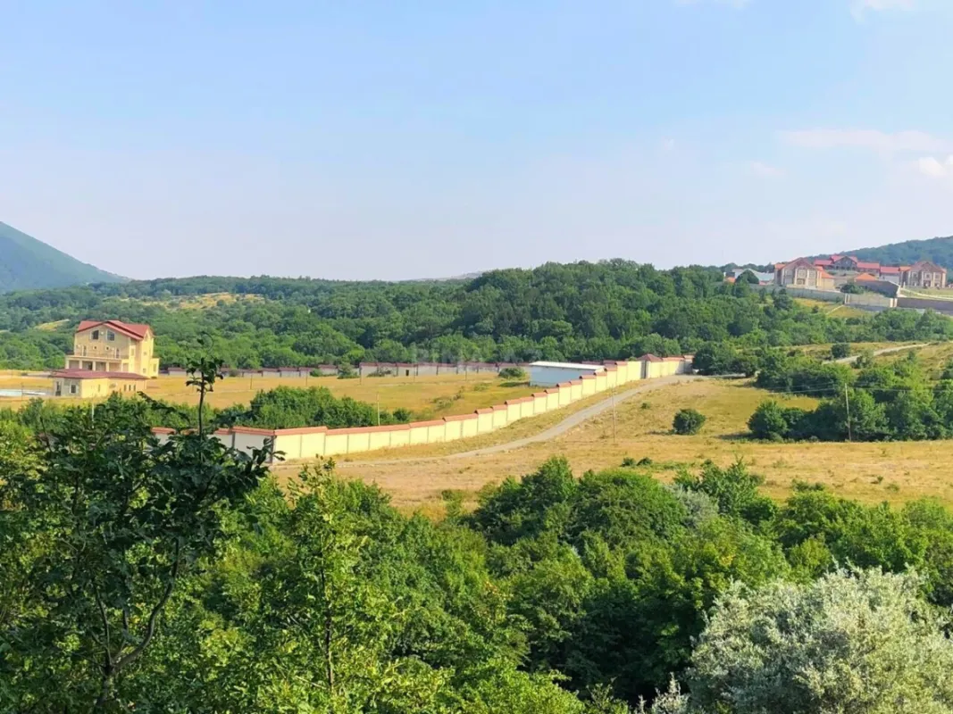 Satılır 5 otaqlı həyət evi 500 m²