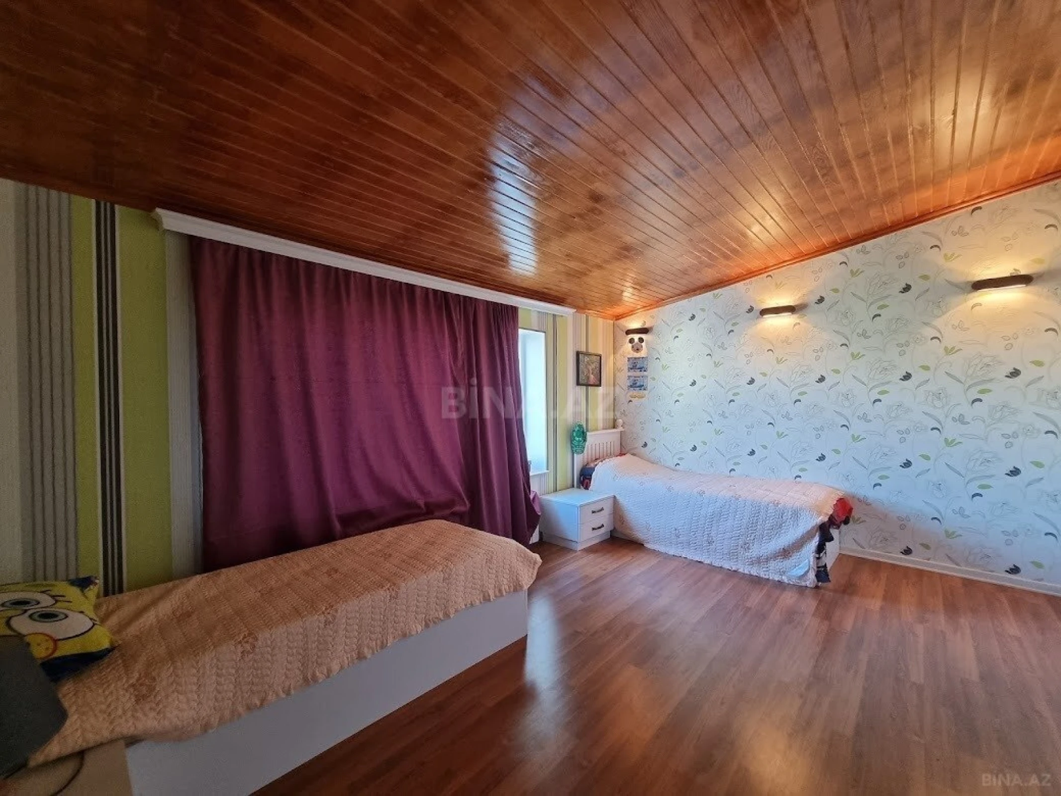 Satılır 8 otaqlı həyət evi 500 m²