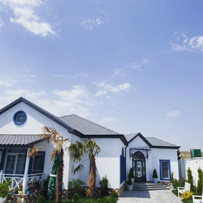 Kirayə verilir 4 otaqlı həyət evi 200 m²