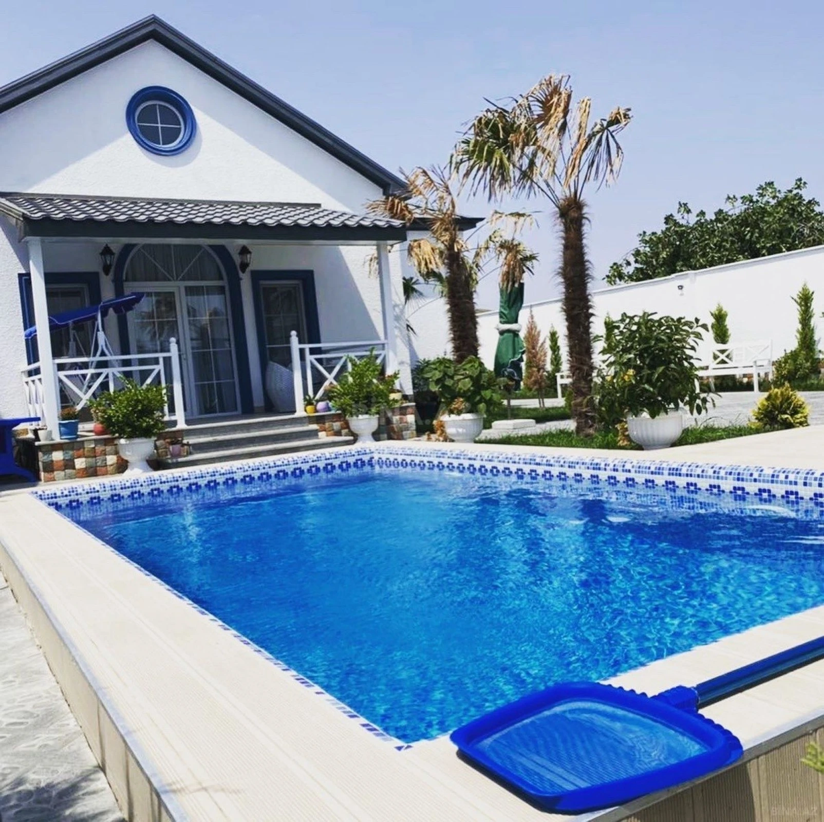 Kirayə verilir 4 otaqlı həyət evi 200 m²