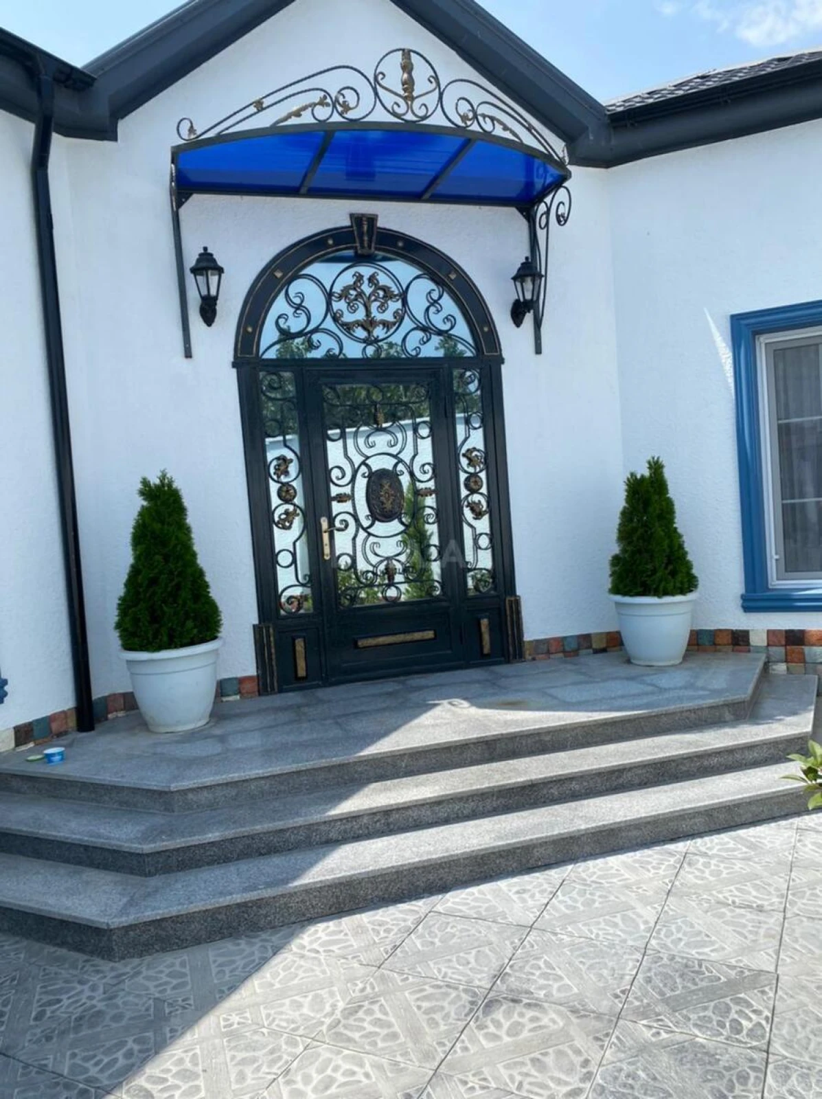 Kirayə verilir 4 otaqlı həyət evi 200 m²